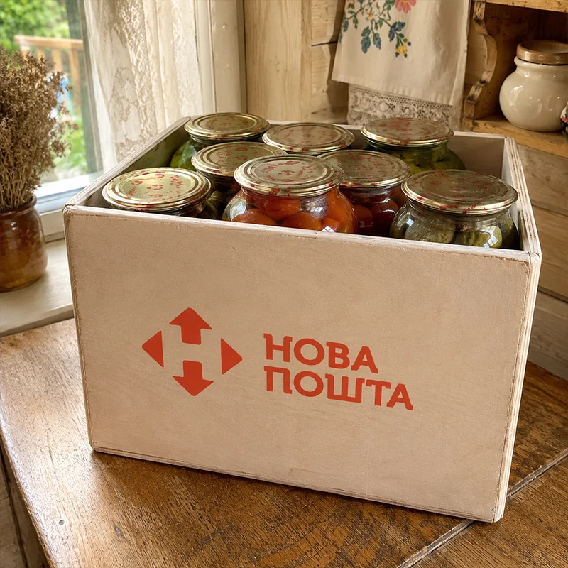Коробка з домашніми закрутками